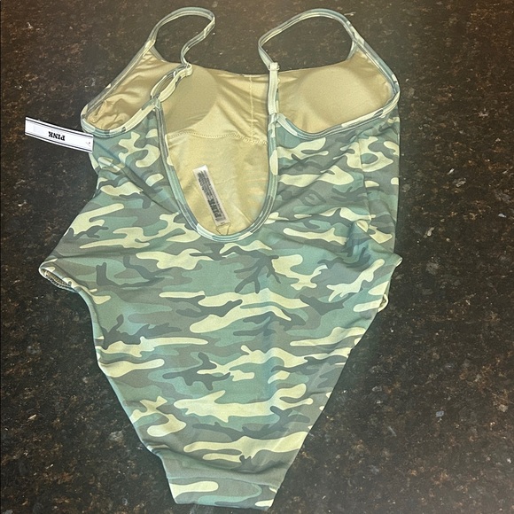 PINK Victoria's Secret Camouflage Bikini- Brand new - Picture 4 of 4